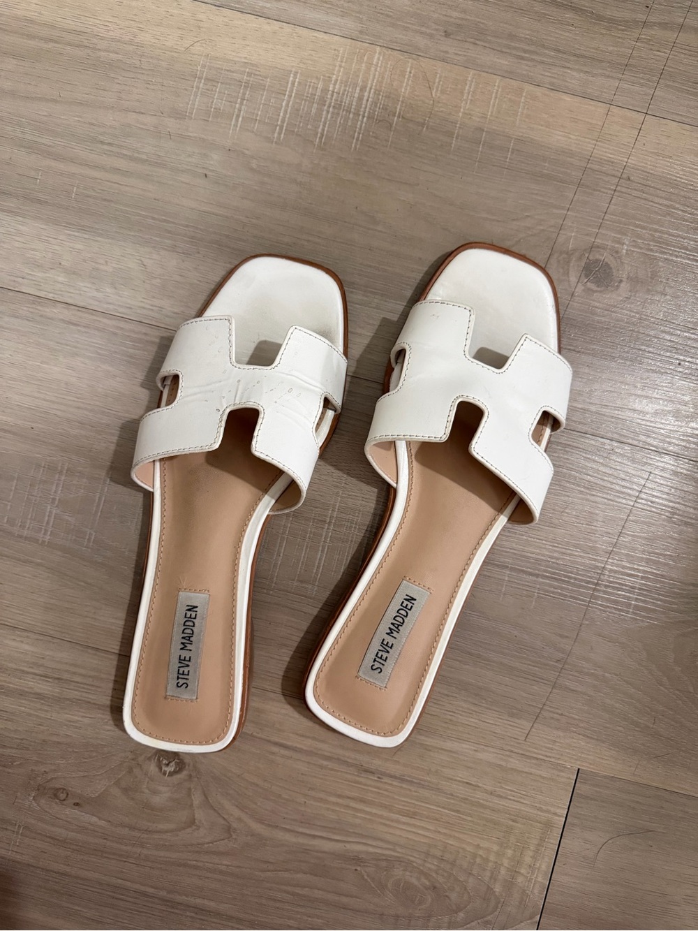 Steve Madden White Cutout Slide Sandals